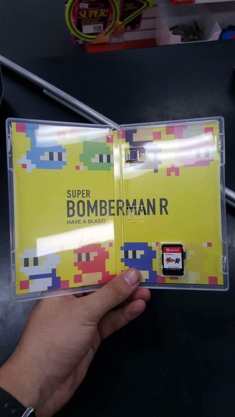 insertLinkedImg
