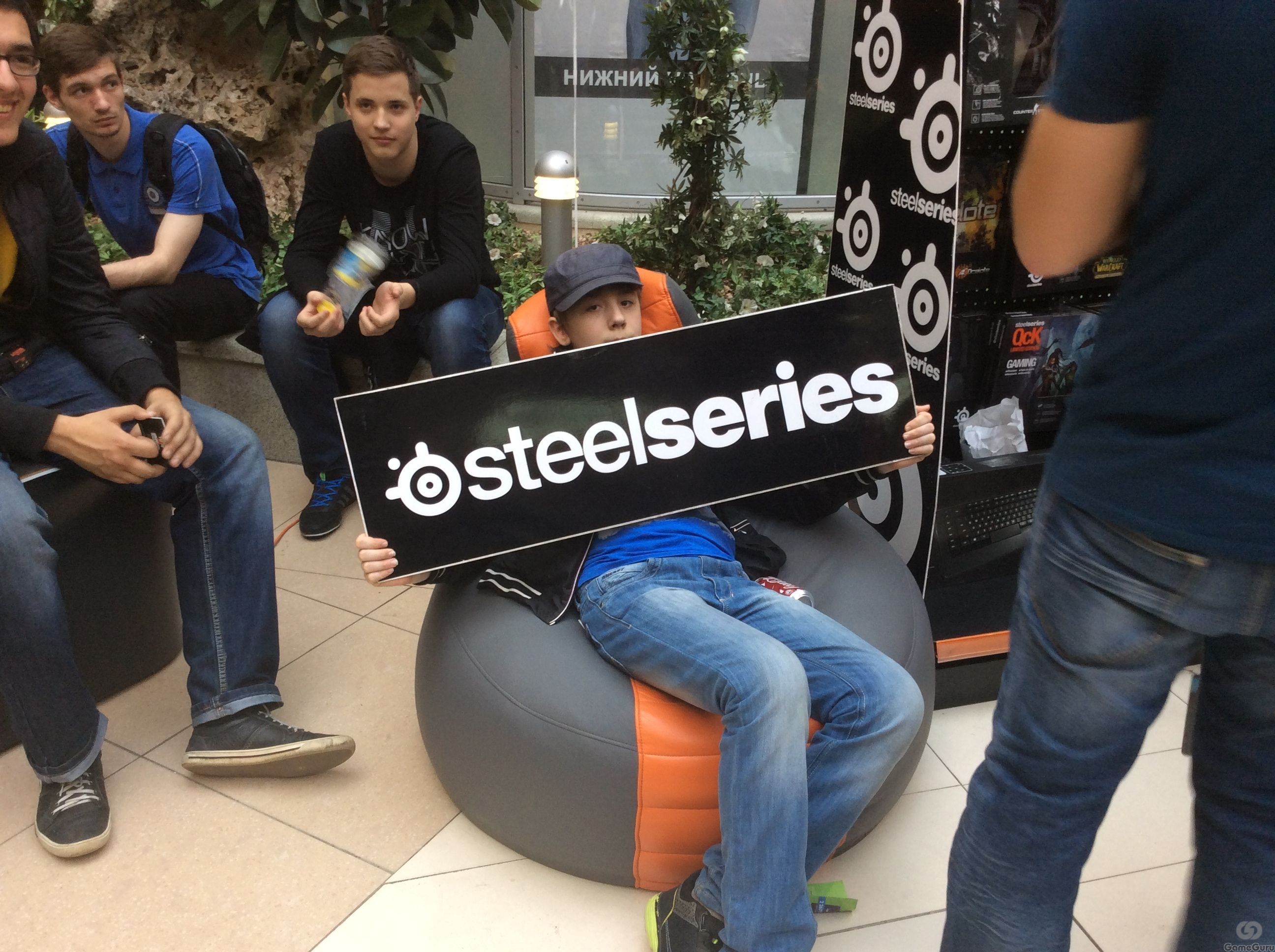 insertLinkedImg