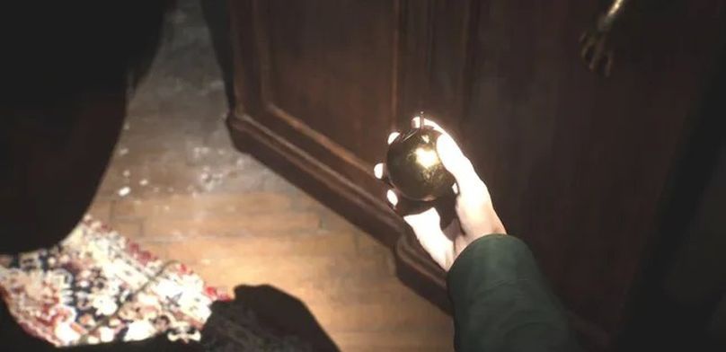 Что делать с Золотым яблоком в ремейке Silent Hill 2