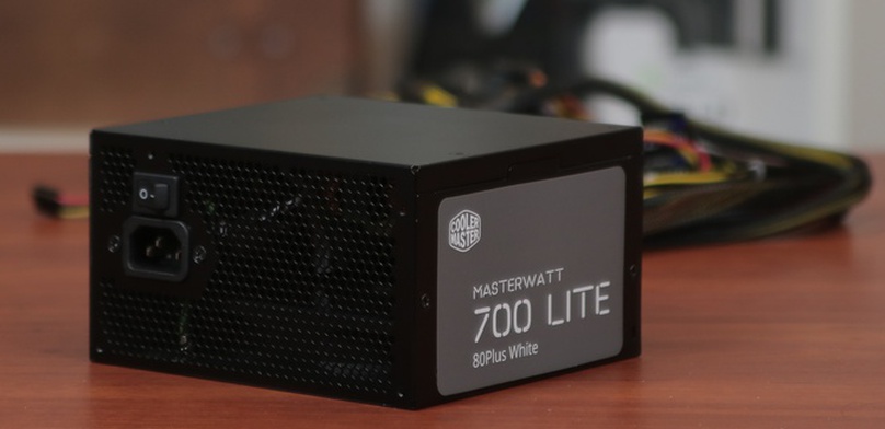 Обзор Cooler Master MasterWatt Lite 700w — красиво, мощно, недорого